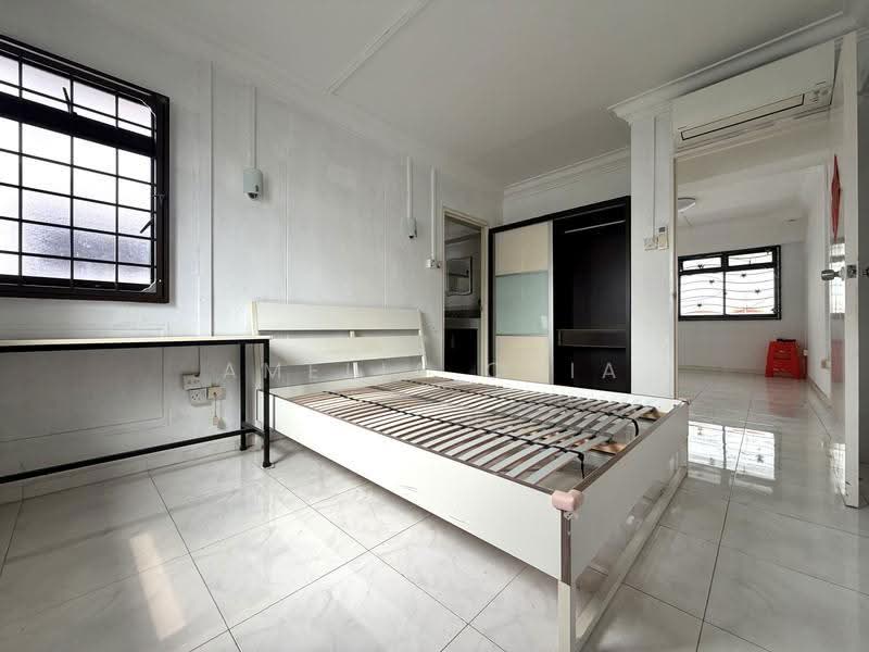 203A Compassvale Road, 203A Compassvale Road, Hougang / Punggol / Sengkang, 3 Bedrooms, 969 sqft, HDB Flat For Sale, by Amelia Chia, 500284565 - Bedroom - PropertyGuru.com.sg