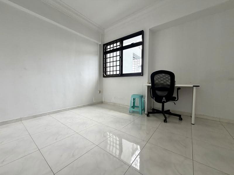 203A Compassvale Road, 203A Compassvale Road, Hougang / Punggol / Sengkang, 3 Bedrooms, 969 sqft, HDB Flat For Sale, by Amelia Chia, 500284565 - Study - PropertyGuru.com.sg