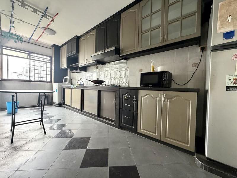 203A Compassvale Road, 203A Compassvale Road, Hougang / Punggol / Sengkang, 3 Bedrooms, 969 sqft, HDB Flat For Sale, by Amelia Chia, 500284565 - Kitchen - PropertyGuru.com.sg