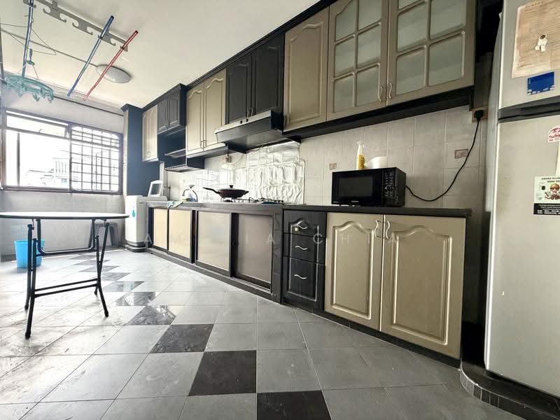 203A Compassvale Road, 203A Compassvale Road, Hougang / Punggol / Sengkang, 3 Bedrooms, 969 sqft, HDB Flat For Sale, by Amelia Chia, 500284565 - PropertyGuru.com.sg
