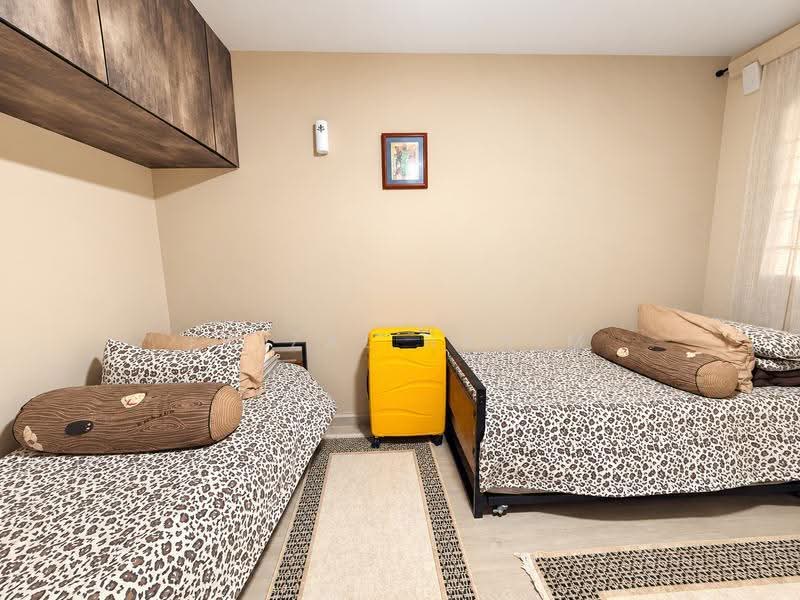 249 Bukit Batok East Avenue 5, 249 Bukit Batok East Avenue 5, Dairy Farm / Bukit Panjang / Choa Chu Kang, 2 Bedrooms, 784 sqft, HDB Flat For Sale, by Faizal Rahim, 500284573 - Bedroom - PropertyGuru.com.sg