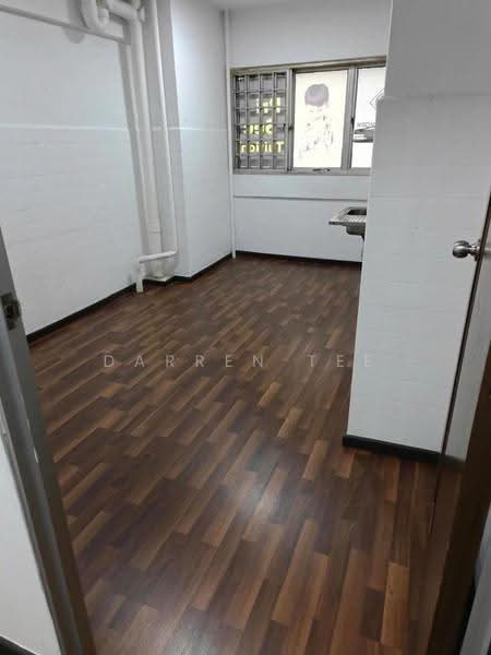 349 Jurong East Avenue 1, 349 Jurong East Avenue 1, Boon Lay / Jurong / Tuas, 3 Bedrooms, 1,125 sqft, HDB Flat For Rent, by Darren Tee, 500284574 - Kitchen - PropertyGuru.com.sg