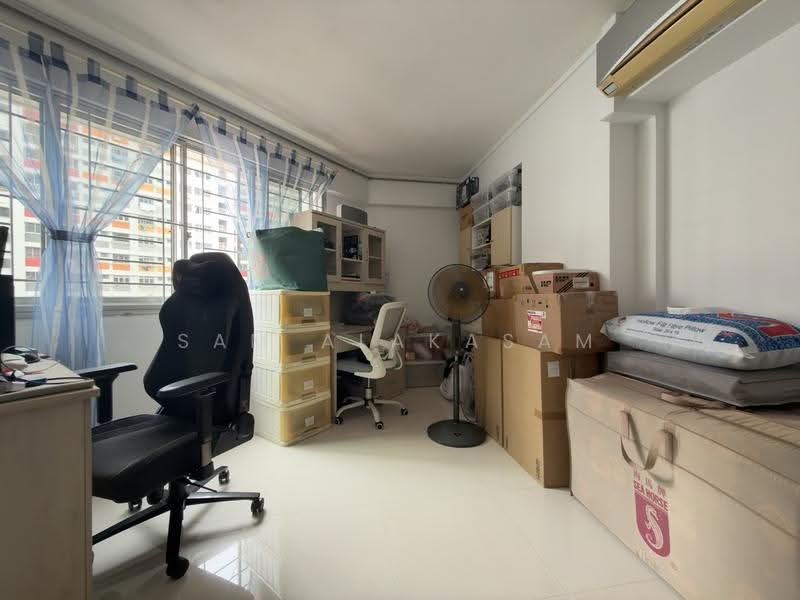 411 Serangoon Central, 411 Serangoon Central, Hougang / Punggol / Sengkang, 3 Bedrooms, 1,141 sqft, HDB Flat For Sale, by Sam Alakasam, 500284579 - Study - PropertyGuru.com.sg