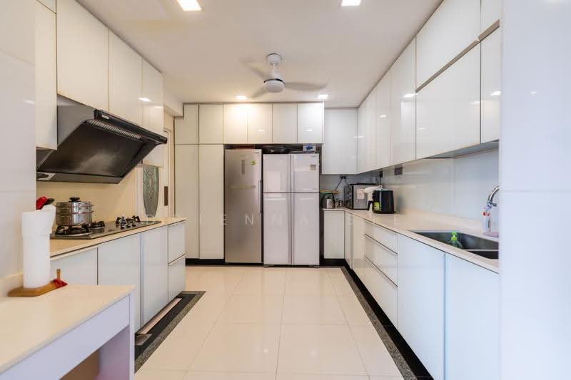 Yong An Park, 327 River Valley Road, Orchard / River Valley, 4 Bedrooms, 3,434 sqft, Condominium For Sale, by Adrienna Siew, 500284587 - Kitchen - PropertyGuru.com.sg