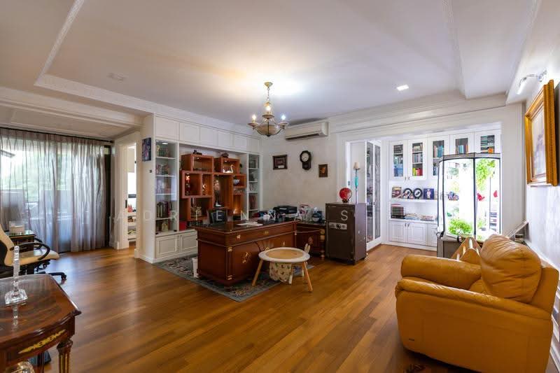Yong An Park, 327 River Valley Road, Orchard / River Valley, 4 Bedrooms, 3,434 sqft, Condominium For Sale, by Adrienna Siew, 500284587 - Study - PropertyGuru.com.sg