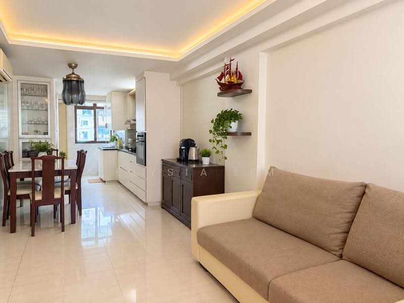 30 New Upper Changi Road, 30 New Upper Changi Road, Bedok / Upper East Coast, 2 Bedrooms, 700 sqft, HDB Flat For Sale, by Elysia Lim, 500284603 - Dining Room - PropertyGuru.com.sg