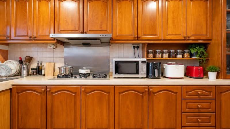 MacPherson Garden Estate, Jalan Gembira, Macpherson / Potong Pasir, 3 Bedrooms, 2,000 sqft, Terraced House For Sale, by Francis Loh, 500284609 - Kitchen - PropertyGuru.com.sg