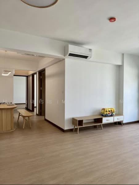 952C Tampines Street 96, 952C Tampines Street 96, Pasir Ris / Tampines, Room Rental, 100 sqft, HDB Flat For Rent, by Jessica Foo, 500284611 - Living Room - PropertyGuru.com.sg