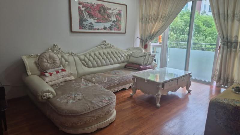 Edelweiss Park Condo, 90 Flora Road, Changi Airport / Changi Village, Room Rental, 200 sqft, Condominium For Rent, by Lexus Teo, 500284615 - Living Room - PropertyGuru.com.sg