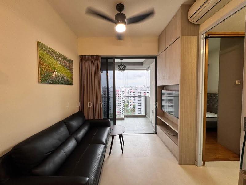 Trilive, 111 Tampines Road, Hougang / Punggol / Sengkang, 2 Bedrooms, 550 sqft, Condominium For Sale, by Judy Hu 胡艳, 500284617 - Living Room - PropertyGuru.com.sg