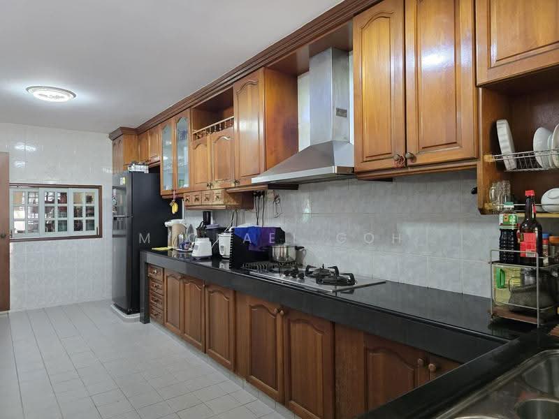 Paya Lebar Crescent, Paya Lebar Cresent, Hougang / Punggol / Sengkang, 6 Bedrooms, 5,600 sqft, Semi-Detached House For Sale, by Michael Goh, 500284620 - Kitchen - PropertyGuru.com.sg