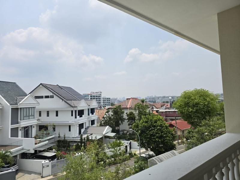 Paya Lebar Crescent, Paya Lebar Cresent, Hougang / Punggol / Sengkang, 6 Bedrooms, 5,600 sqft, Semi-Detached House For Sale, by Michael Goh, 500284620 - Exterior - PropertyGuru.com.sg