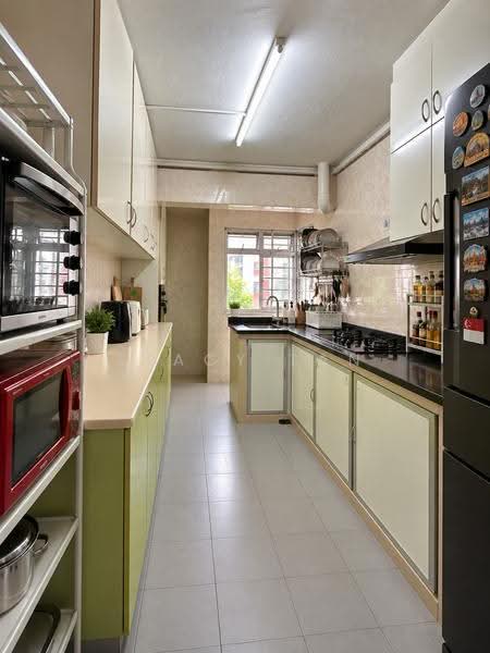 101 Ang Mo Kio Avenue 3, 101 Ang Mo Kio Avenue 3, Ang Mo Kio / Bishan / Thomson, 3 Bedrooms, 990 sqft, HDB Flat For Sale, by Stacy Tan, 500284626 - Kitchen - PropertyGuru.com.sg