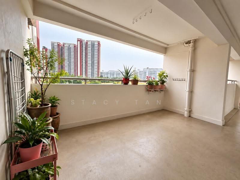 101 Ang Mo Kio Avenue 3, 101 Ang Mo Kio Avenue 3, Ang Mo Kio / Bishan / Thomson, 3 Bedrooms, 990 sqft, HDB Flat For Sale, by Stacy Tan, 500284626 - Corridor - PropertyGuru.com.sg