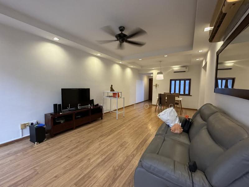 Parc Vista, 456 Corporation Road, Boon Lay / Jurong / Tuas, 2 Bedrooms, 1,055 sqft, Condominium For Sale, by Jenna Tong, 500284629 - Living Room - PropertyGuru.com.sg