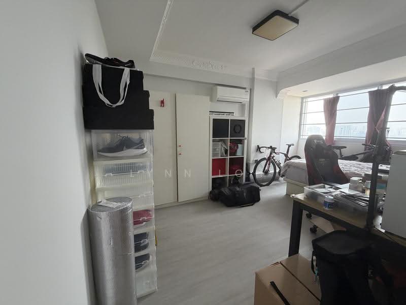 401 Pandan Gardens, 401 Pandan Gardens, Boon Lay / Jurong / Tuas, 3 Bedrooms, 1,259 sqft, HDB Flat For Rent, by Lynn Loh, 500284639 - Bedroom - PropertyGuru.com.sg