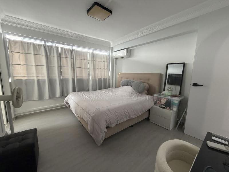 401 Pandan Gardens, 401 Pandan Gardens, Boon Lay / Jurong / Tuas, 3 Bedrooms, 1,259 sqft, HDB Flat For Rent, by Lynn Loh, 500284639 - Bedroom - PropertyGuru.com.sg