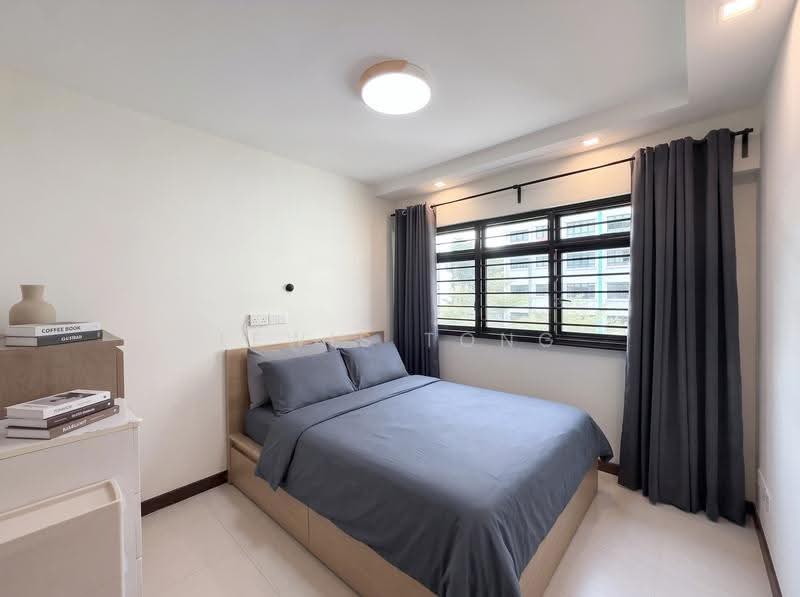 371 Jurong East Street 32, 371 Jurong East Street 32, Boon Lay / Jurong / Tuas, 2 Bedrooms, 689 sqft, HDB Flat For Sale, by Lewis Tong, 500284652 - Master Bedroom - PropertyGuru.com.sg