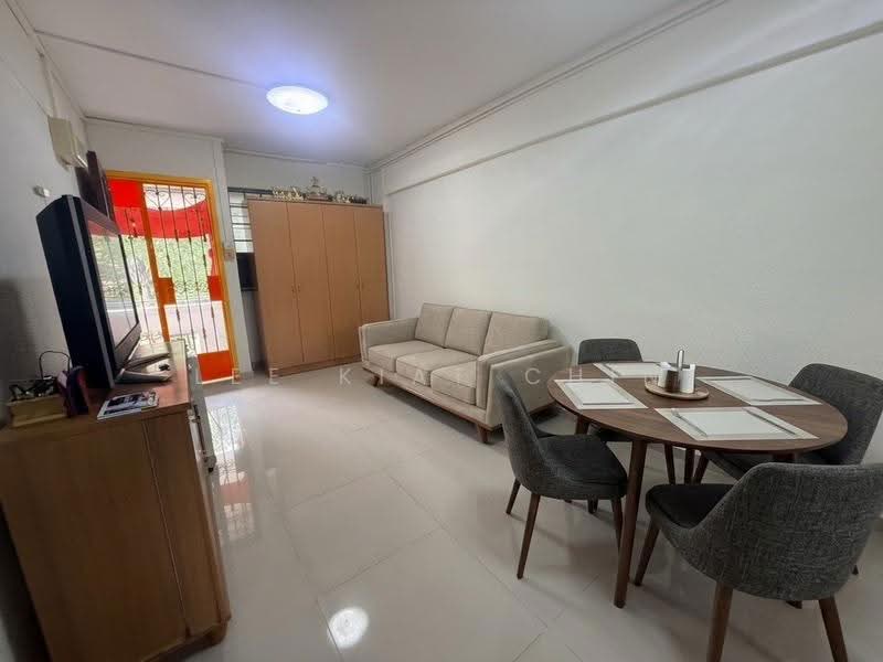 180 Ang Mo Kio Avenue 5, 180 180, Ang Mo Kio / Bishan / Thomson, 2 Bedrooms, 731 sqft, HDB Flat For Sale, by Lee Kiat Chin, 500284657 - PropertyGuru.com.sg