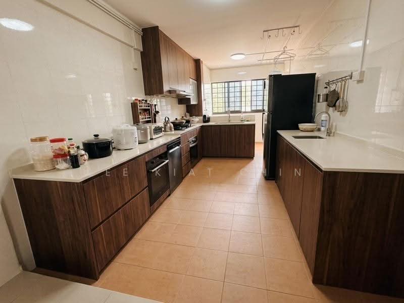 180 Ang Mo Kio Avenue 5, 180 180, Ang Mo Kio / Bishan / Thomson, 2 Bedrooms, 731 sqft, HDB Flat For Sale, by Lee Kiat Chin, 500284657 - PropertyGuru.com.sg