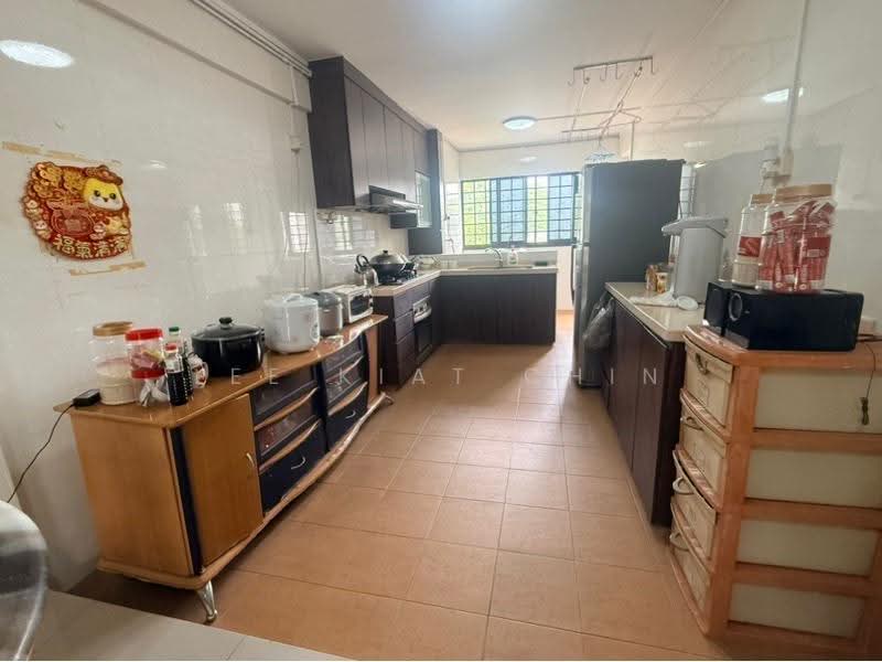 180 Ang Mo Kio Avenue 5, 180 180, Ang Mo Kio / Bishan / Thomson, 2 Bedrooms, 731 sqft, HDB Flat For Sale, by Lee Kiat Chin, 500284657 - PropertyGuru.com.sg