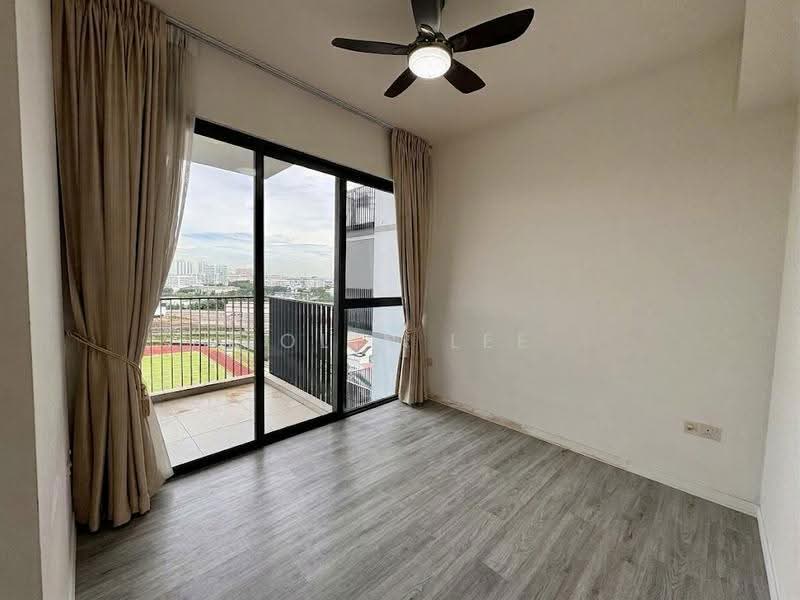 Sky Vue, 3 Bishan Street 15, Ang Mo Kio / Bishan / Thomson, 2 Bedrooms, 797 sqft, Condominium For Sale, by Jolin Lee, 500284659 - Balcony - PropertyGuru.com.sg