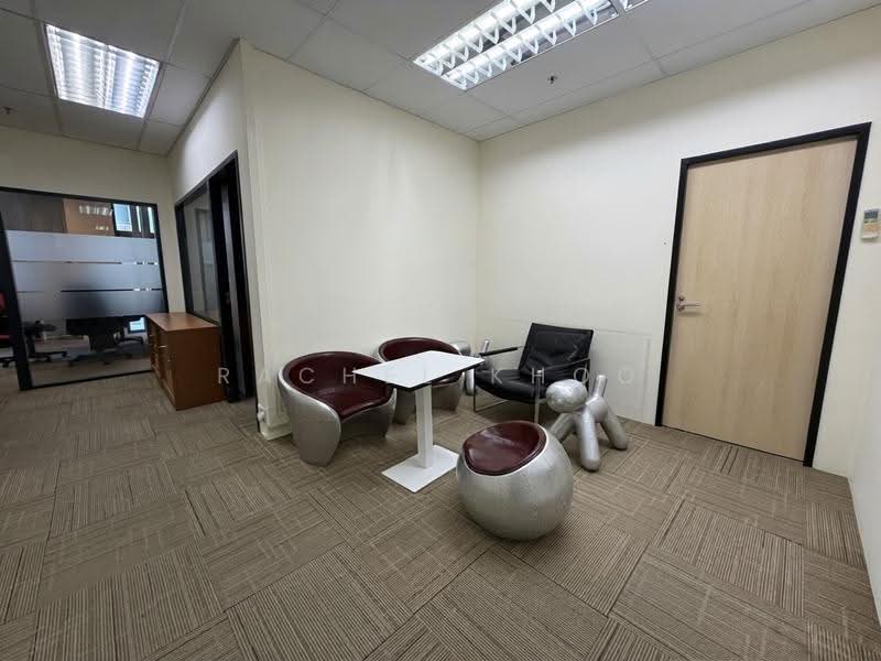 Tradehub 21, 18 Boon Lay Way, Boon Lay / Jurong / Tuas, 7,471 sqft, Light Industrial (B1) For Sale, by Rachel Khoo, 500284661 - Interior - CommercialGuru.com.sg