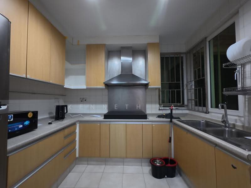 Edelweiss Park Condo, 90 Flora Road, Changi Airport / Changi Village, Room Rental, 120 sqft, Condominium For Rent, by Kenneth Ma, 500284666 - Kitchen - PropertyGuru.com.sg