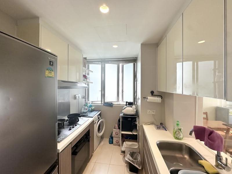 Livia, 73 Pasir Ris Grove, Pasir Ris / Tampines, 2 Bedrooms, 915 sqft, Condominium For Rent, by Xavier Tan, 500284670 - Kitchen - PropertyGuru.com.sg