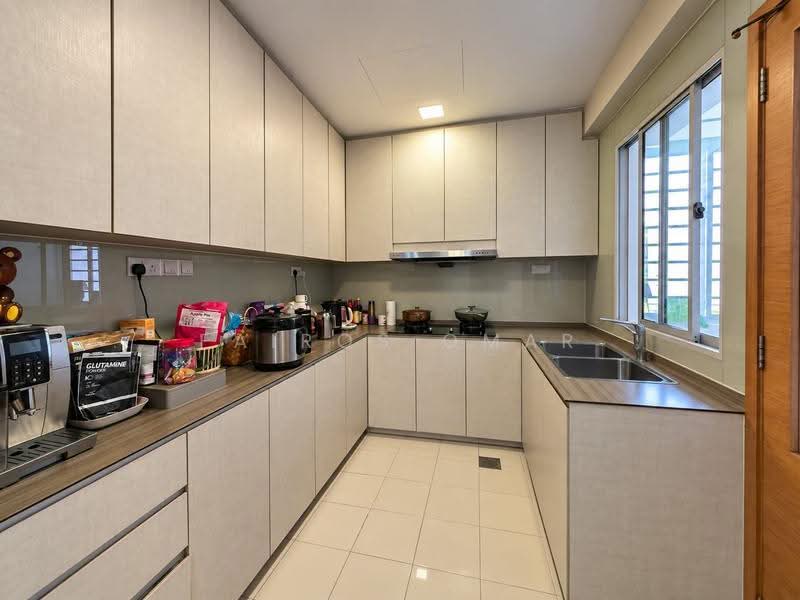 Poshgrove East, 333 East Coast Road, East Coast / Marine Parade, 3 Bedrooms, 1,421 sqft, Condominium For Sale, by Fairos Omar, 500284674 - Enclosed Kitchen - PropertyGuru.com.sg