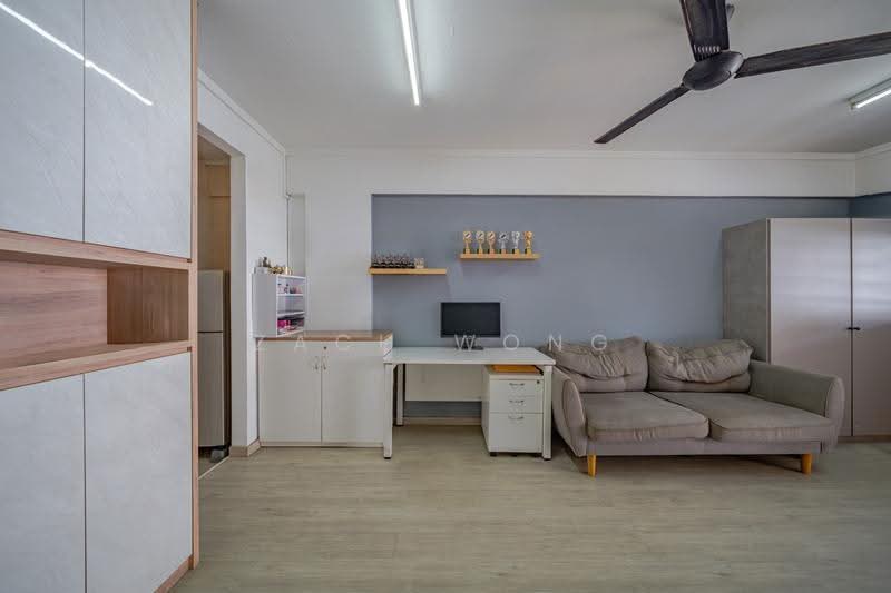 256 Jurong East Street 24, 256 Jurong East Street 24, Boon Lay / Jurong / Tuas, 2 Bedrooms, 721 sqft, HDB Flat For Sale, by Zach Wong, 500284675 - Study - PropertyGuru.com.sg