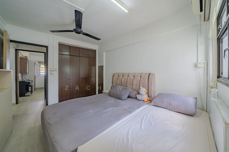 256 Jurong East Street 24, 256 Jurong East Street 24, Boon Lay / Jurong / Tuas, 2 Bedrooms, 721 sqft, HDB Flat For Sale, by Zach Wong, 500284675 - Bedroom - PropertyGuru.com.sg