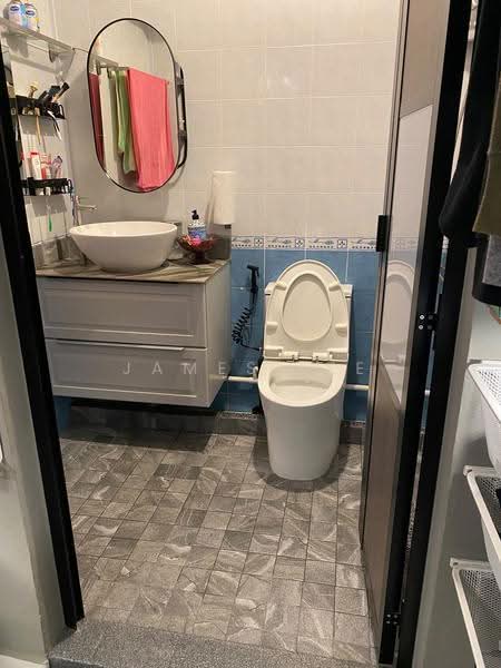 686A Choa Chu Kang Crescent, 686A Choa Chu Kang Crescent, Dairy Farm / Bukit Panjang / Choa Chu Kang, 3 Bedrooms, 1,184 sqft, HDB Flat For Sale, by James Lee, 500284689 - Bathroom - PropertyGuru.com.sg