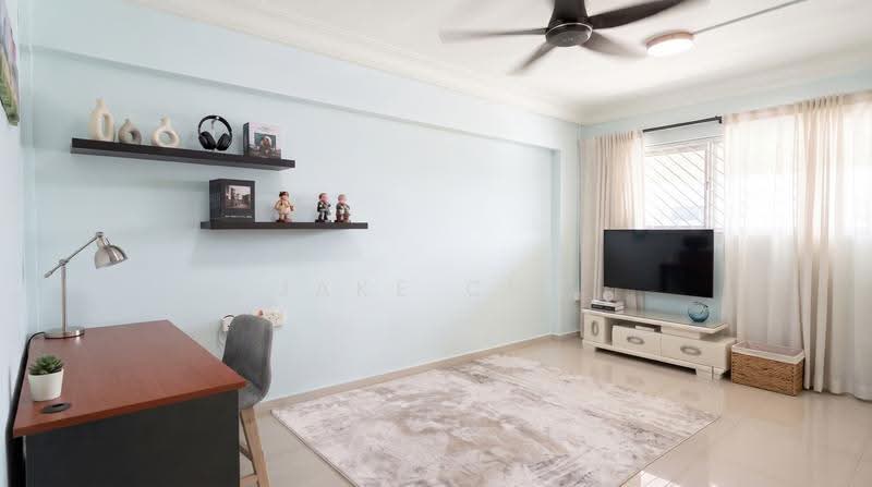 320 Yishun Central, 320 Yishun Central, Sembawang / Yishun, Room Rental, 100 sqft, HDB Flat For Rent, by Jake Chu, 500284690 - Living Room - PropertyGuru.com.sg