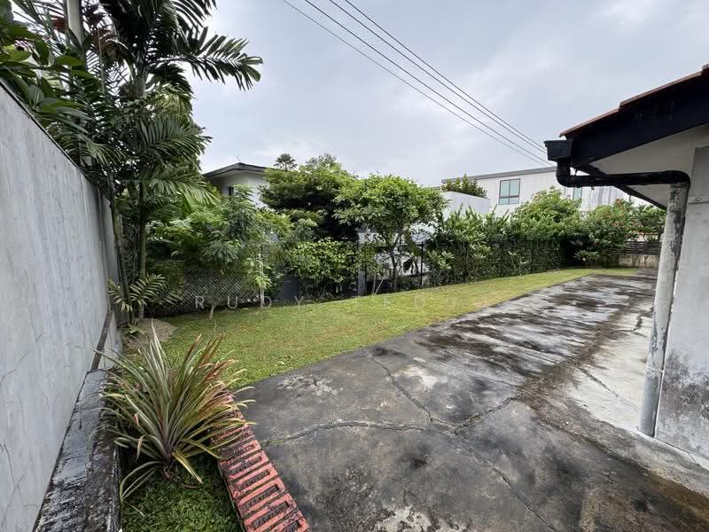 5 jalan jelita, Sixth Avenue, Ming Teck, Tan Boon Chong Avenue, Jalan Tenang, Coronation Road, Tanglin / Holland / Bukit Timah, 3 Bedrooms, 2,530 sqft, Bungalow House For Sale, by Rudy Tedja, 500284696 - Exterior - PropertyGuru.com.sg