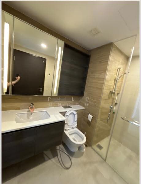 Sims Urban Oasis, 10 Sims Drive, Eunos / Geylang / Paya Lebar, 1 Bedroom, 409 sqft, Condominium For Rent, by Philip Chong, 500284706 - Bathroom - PropertyGuru.com.sg