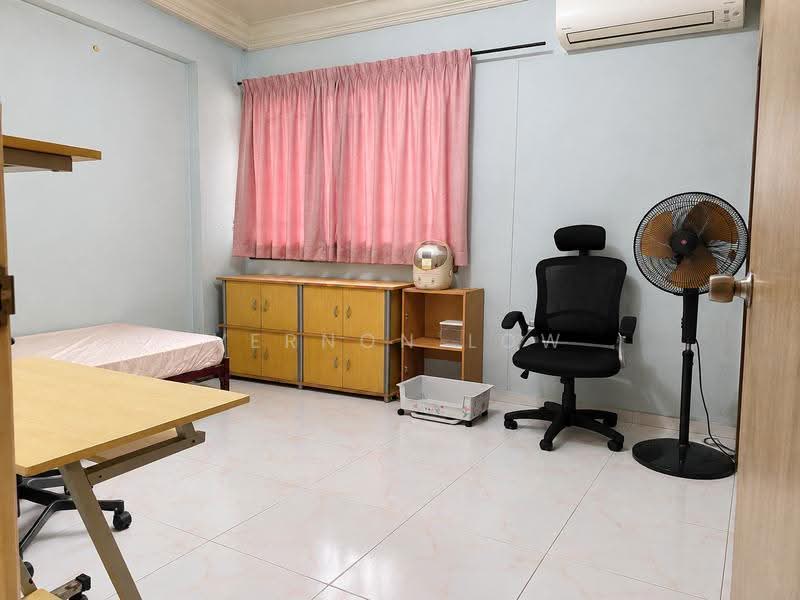 769 Woodlands Drive 60, 769 Woodlands Drive 60, Admiralty / Woodlands, 3 Bedrooms, 1,087 sqft, HDB Flat For Sale, by Vernon Low, 500284708 - Bedroom - PropertyGuru.com.sg