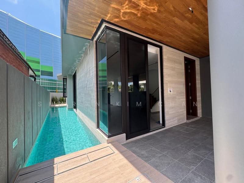 **LANDED7772@BRAND NEW LUXURIOUS SEMI-DETACHED @ BARTLEY/ TAI KENG ESTATE**, Thrift drive/ Tai Keng/ Rochdale, Hougang / Punggol / Sengkang, 5 Bedrooms, 6,139 sqft, Semi-Detached House For Sale, by Sharon Kim Chan, 500284712 - Exterior - PropertyGuru.com.sg