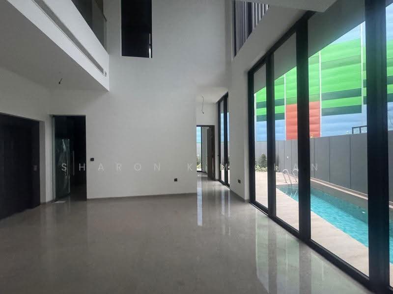 **LANDED7772@BRAND NEW LUXURIOUS SEMI-DETACHED @ BARTLEY/ TAI KENG ESTATE**, Thrift drive/ Tai Keng/ Rochdale, Hougang / Punggol / Sengkang, 5 Bedrooms, 6,139 sqft, Semi-Detached House For Sale, by Sharon Kim Chan, 500284712 - Living Room - PropertyGuru.com.sg