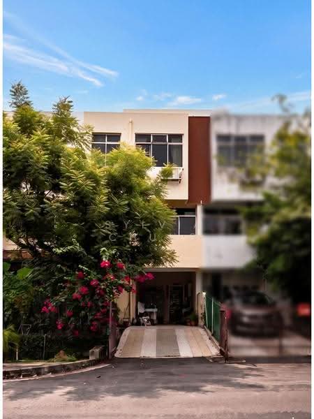 Watten Estate, Tanglin / Holland / Bukit Timah, 3 Bedrooms, 2,300 sqft, Terraced House For Sale, by Sylvia Chung, 500284723 - Exterior - PropertyGuru.com.sg