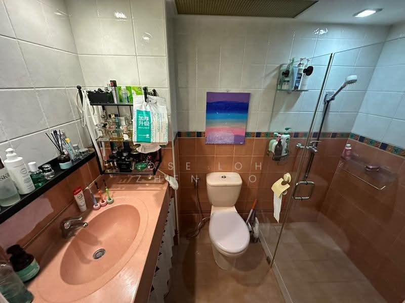 631 Senja Road, 631 Senja Road, Dairy Farm / Bukit Panjang / Choa Chu Kang, 3 Bedrooms, 1,001 sqft, HDB Flat For Sale, by Jose Loh Zhenhao, 500284729 - Bathroom - PropertyGuru.com.sg