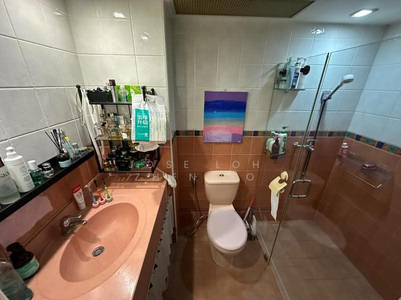 631 Senja Road, 631 Senja Road, Dairy Farm / Bukit Panjang / Choa Chu Kang, 3 Bedrooms, 1,001 sqft, HDB Flat For Sale, by Jose Loh Zhenhao, 500284729 - Bathroom - PropertyGuru.com.sg