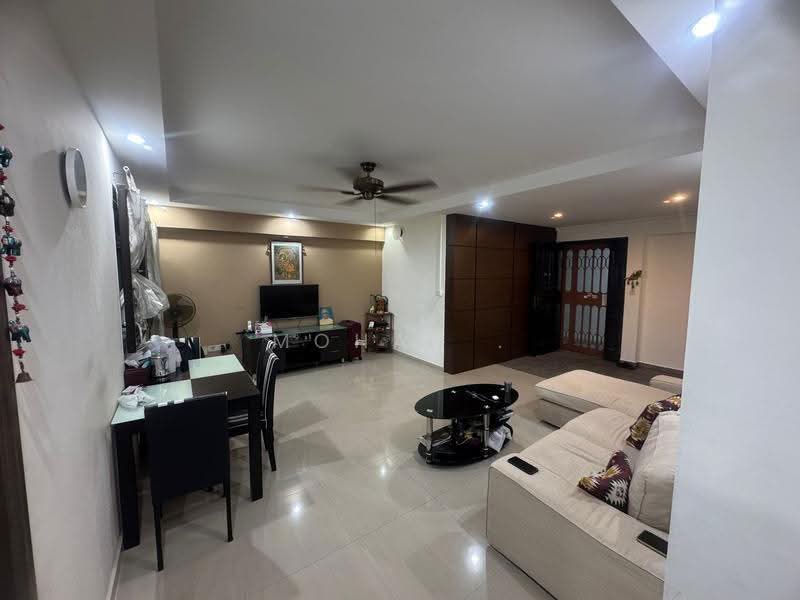 510A Wellington Circle, 510A Wellington Circle, Sembawang / Yishun, 2 Bedrooms, 1,095 sqft, HDB Flat For Rent, by MOHAN ., 500284737 - Living Room - PropertyGuru.com.sg