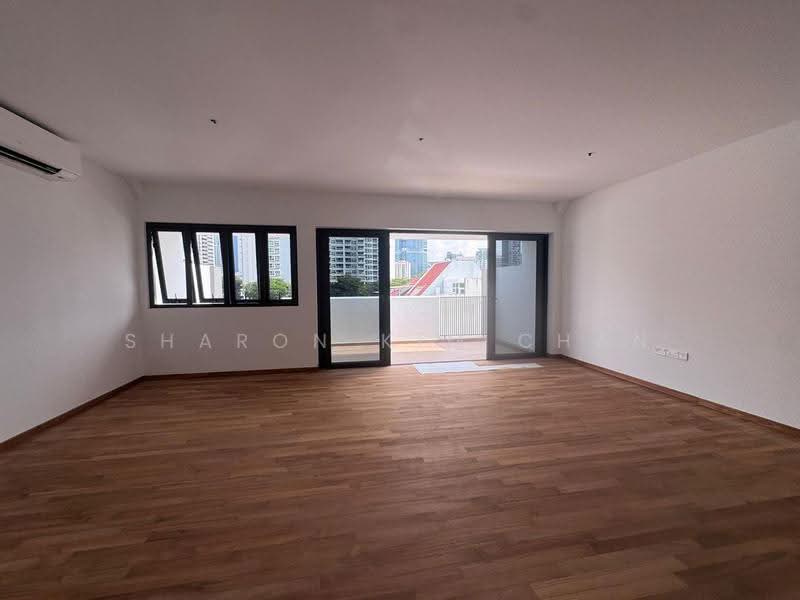 **LANDED7772@ Starlight Road, Starlight/ truro/cambridge rd, Farrer Park / Serangoon Rd, 6 Bedrooms, 6,000 sqft, Terraced House For Sale, by Sharon Kim Chan, 500284743 - Balcony - PropertyGuru.com.sg
