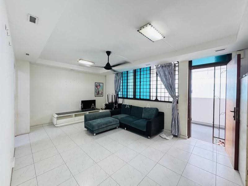 234 Serangoon Avenue 3, 234 Serangoon Avenue 3, Hougang / Punggol / Sengkang, 3 Bedrooms, 904 sqft, HDB Flat For Sale, by Shasha A D, 500284747 - Living Room - PropertyGuru.com.sg