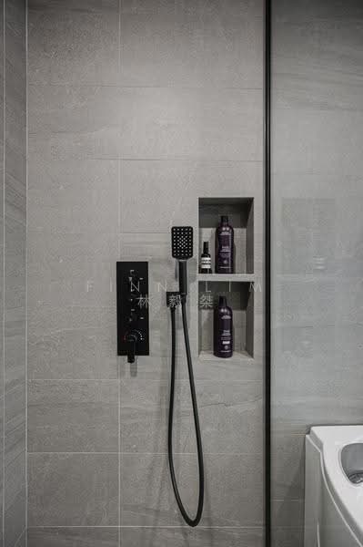 The Tessarina, 20 Wilby Road, Tanglin / Holland / Bukit Timah, 3 Bedrooms, 1,313 sqft, Condominium For Sale, by Finn Lim 林毅桀, 500284749 - Bathroom - PropertyGuru.com.sg