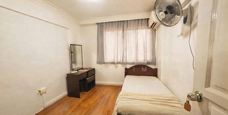 303 Bukit Batok Street 31, 303 Bukit Batok Street 31, Dairy Farm / Bukit Panjang / Choa Chu Kang, 3 Bedrooms, 904 sqft, HDB Flat For Rent, by Rose Lim, 500284752 - Bedroom - PropertyGuru.com.sg