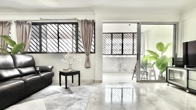 109 Mcnair Road, 109 Mcnair Road, Balestier / Toa Payoh, 3 Bedrooms, 1,302 sqft, HDB Flat For Sale, by Renae Sim, 500284764 - Living Room - PropertyGuru.com.sg