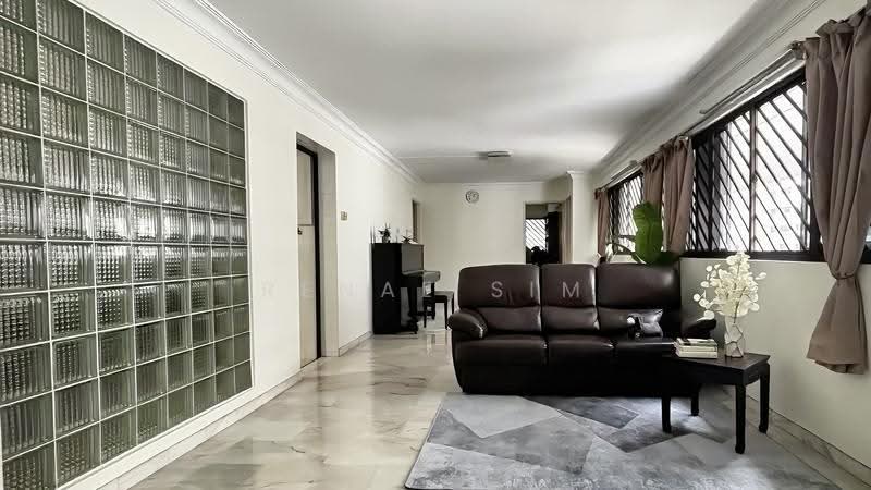 109 Mcnair Road, 109 Mcnair Road, Balestier / Toa Payoh, 3 Bedrooms, 1,302 sqft, HDB Flat For Sale, by Renae Sim, 500284764 - Living Room - PropertyGuru.com.sg