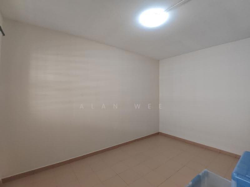 249 Bangkit Road, 249 Bangkit Road, Dairy Farm / Bukit Panjang / Choa Chu Kang, 2 Bedrooms, 785 sqft, HDB Flat For Sale, by Alan Wee, 500284769 - PropertyGuru.com.sg